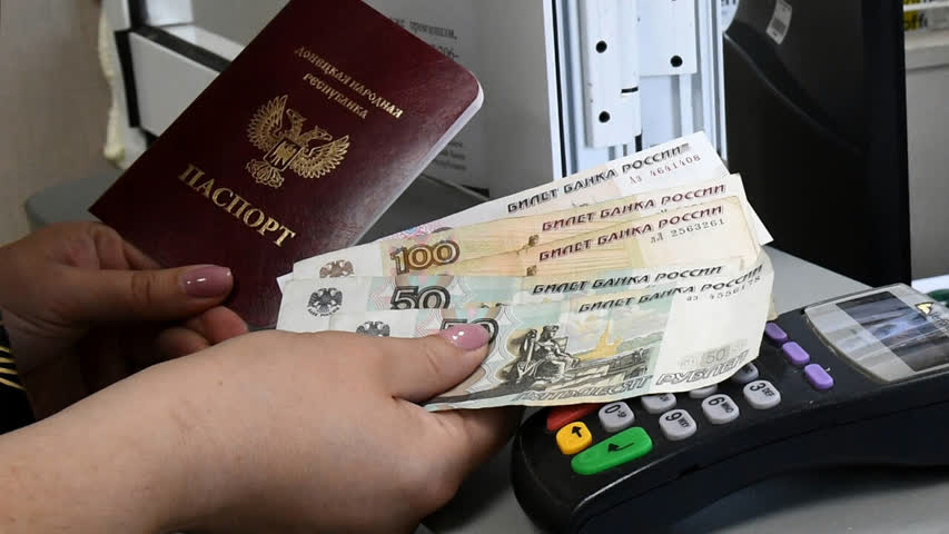 Фото - Банки согласились изменить условия по кредитам россиян на триллионы рублей