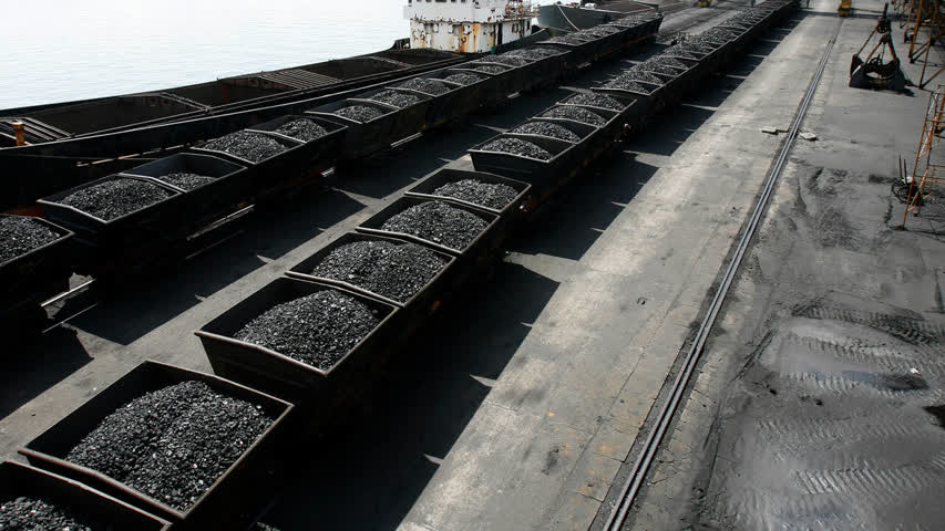 Фото - Экспорт российского угля по морю оказался заблокирован