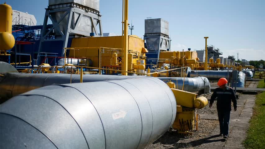 Фото - Добыча и экспорт «Газпрома» рухнули