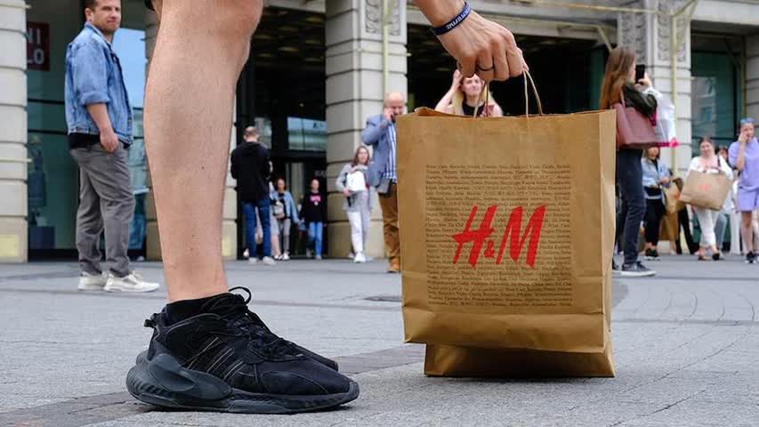 Фото - H&M раскрыла издержки от ухода с российского рынка