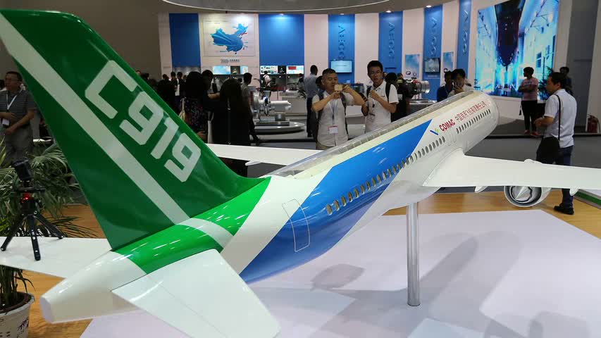 Фото - Китайский конкурент Boeing приготовился получить лицензии на первый самолет