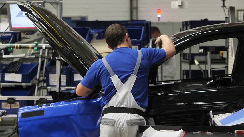 Фото - Volkswagen начал искать покупателей на свой завод в Калуге